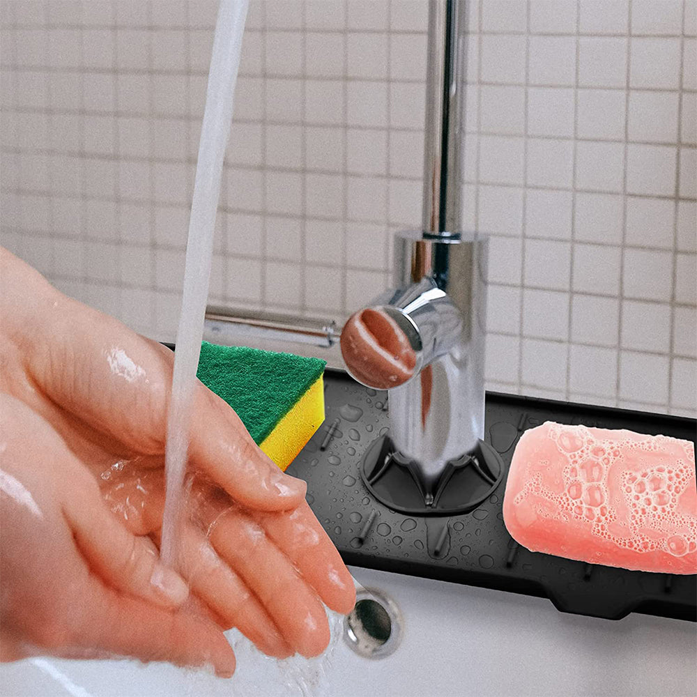 2X Kitchen Sink Splash Guard Silicone Faucet Mat Sink Water Splash Catcher