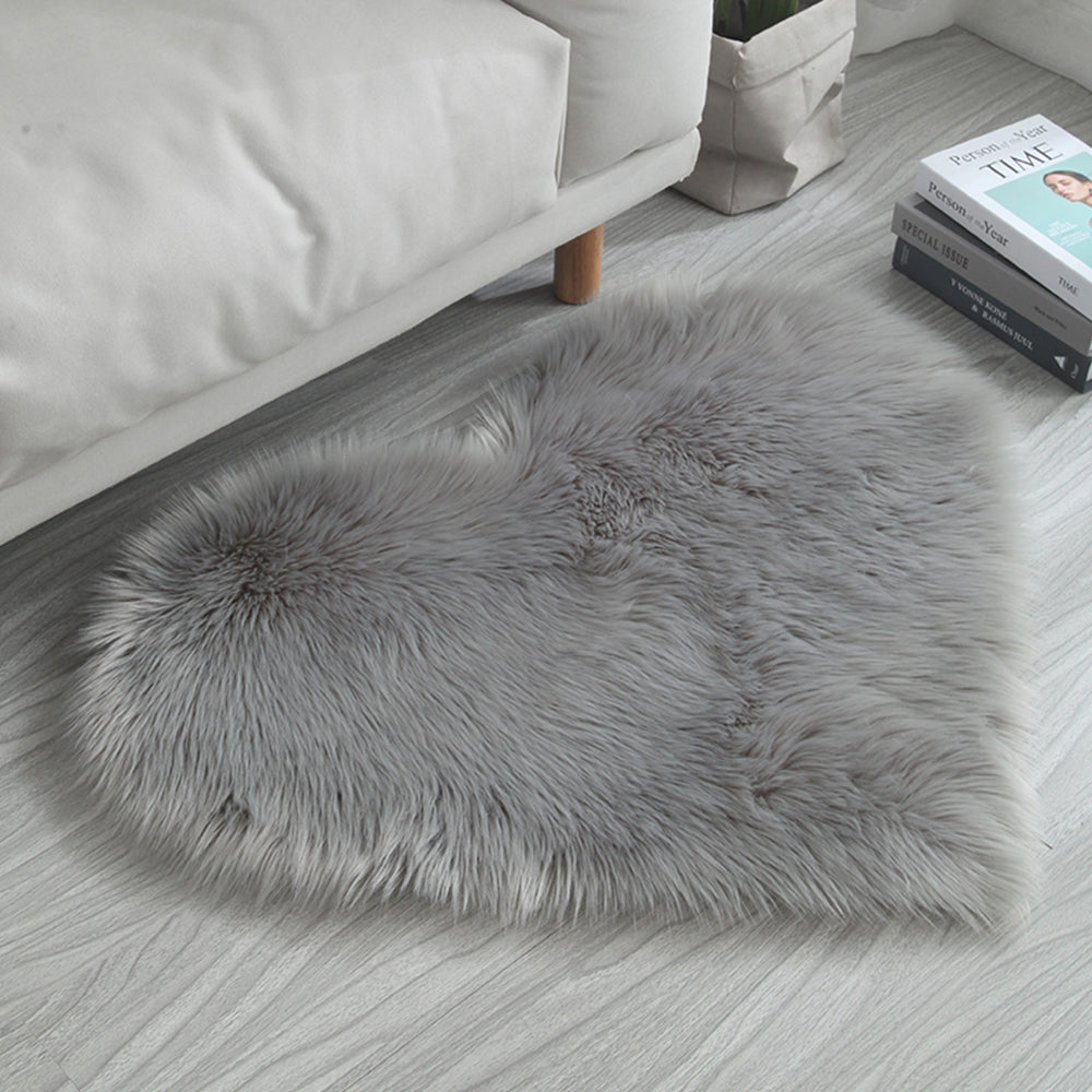 30x40cm Heart Shape Soft Area Rug Shaggy Floor Mat Home Rug Bedroom Carpet Grey
