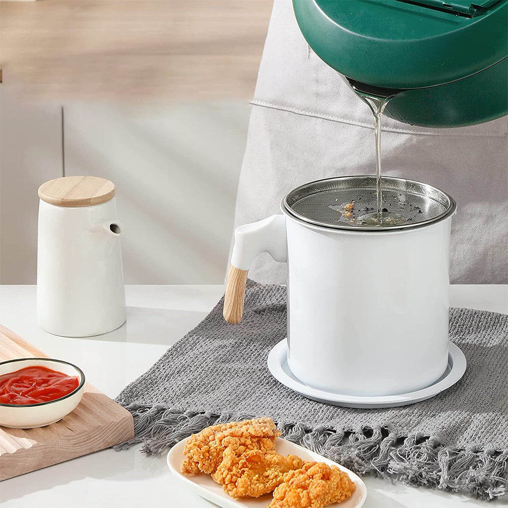 Small Oil Cruet Oil Dispenser Container with Oil Strainer White