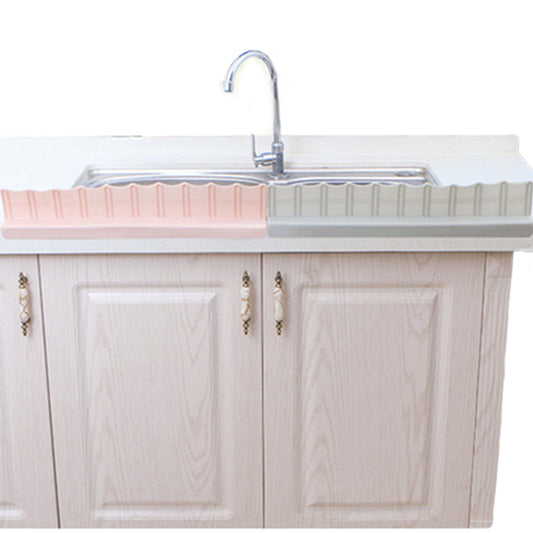 4Pcs Kitchen Sink Water Splash Guard With Sucker