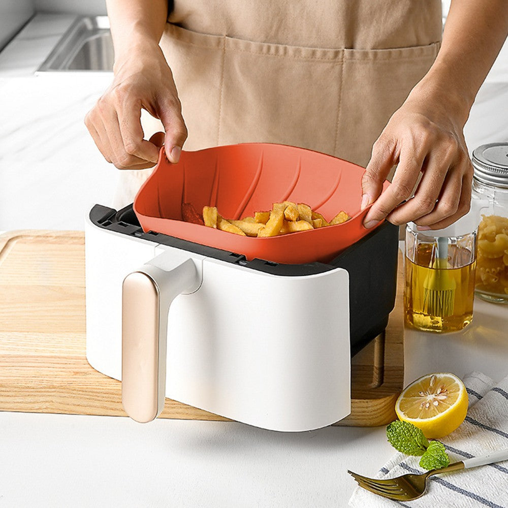 20cm Reusable Air Fryer Silicone Pot Oven Baking Tray Pan Air Fryer Liner Red