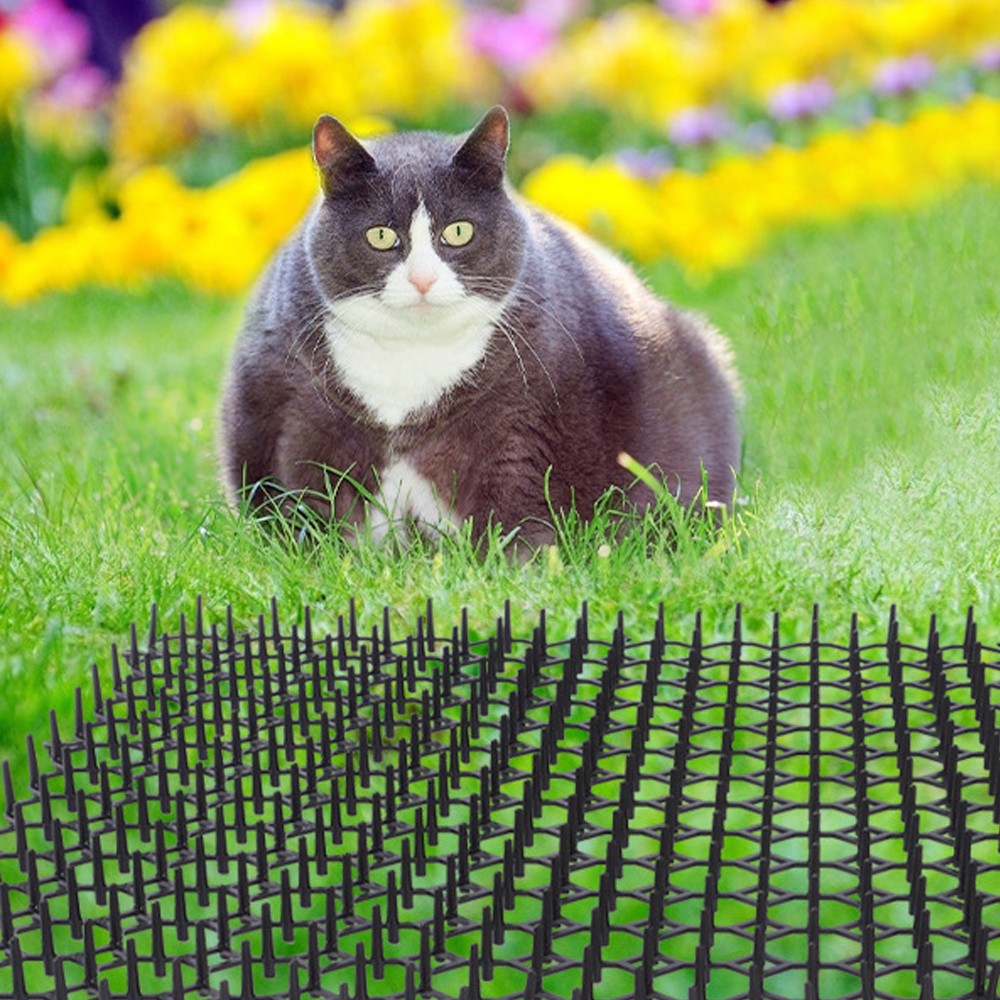 24Pcs Cat Scat Spike Mat Cat Repellent Cat Deterrent Mat Anti-Cat Thorn Grids