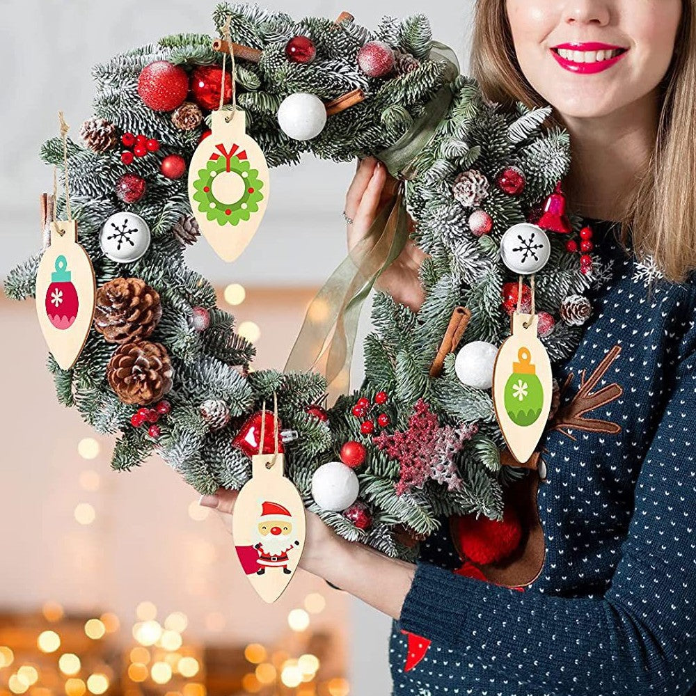 50Pcs Christmas DIY Blank Wooden Slices Ornaments with Holes Unfinished Wooden Hanging Decorations