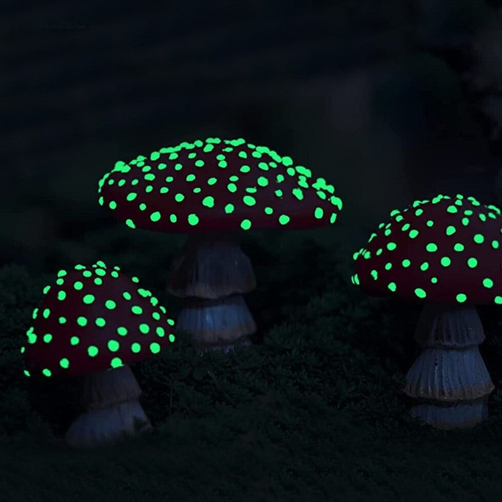 6Pcs Glow in The Dark Miniatures Mushroom Statue Luminous Mushroom Decor Fairy Garden Decor