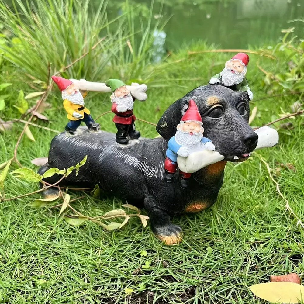 Christmas Gnomes and Dog Resin Statues Outdoor Garden Ornaments - Style 1