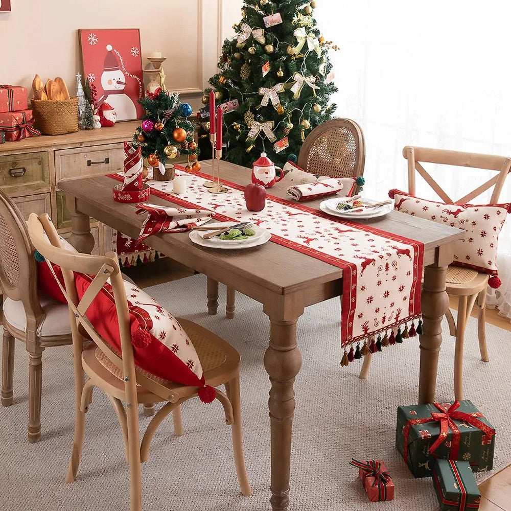 35x180cm Christmas Jacquard Tassel Table Runner - Style 2