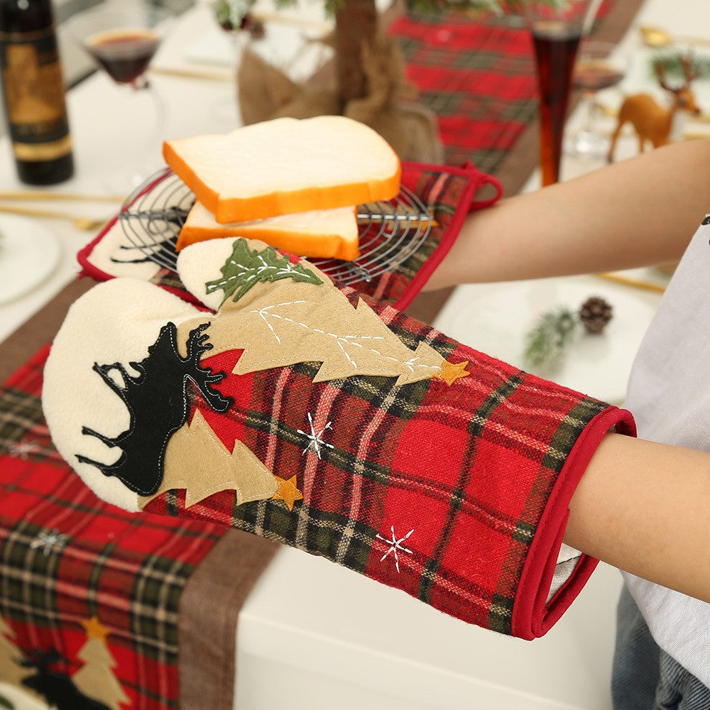 2-Piece Christmas Oven Mitt and Pot Holder Reusable Kitchen Heat Insulation Pad Microwave Gloves