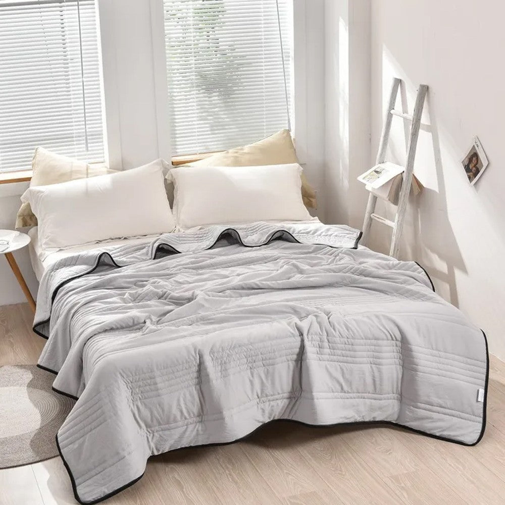 230x200cm King Summer Cooling Blanket Air Conditioning Thin Quilt - Grey