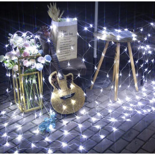 Christmas 3M x 2M 192LED Solar Powered Fairy Net Light White