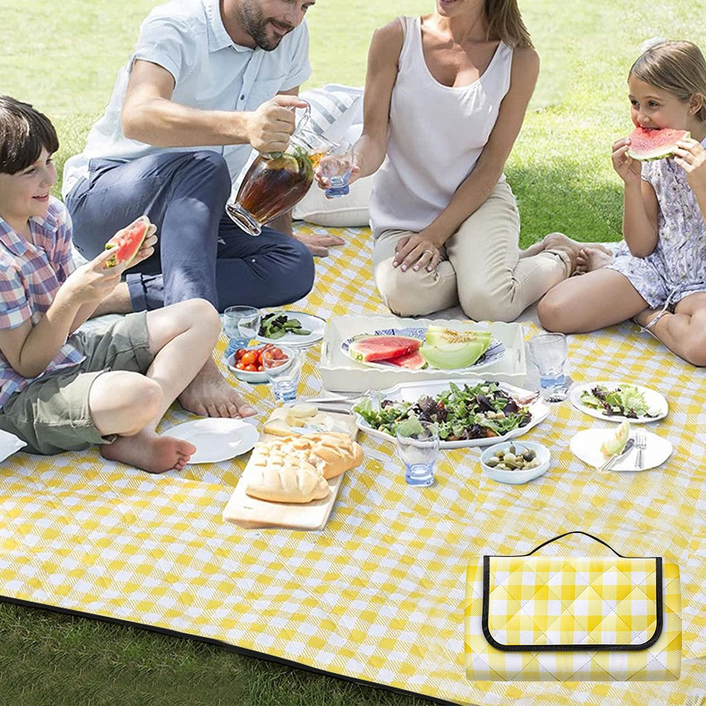 200x200cm Foldable Picnic Mat Water Resistant Beach Camping Blanket Mat Yellow