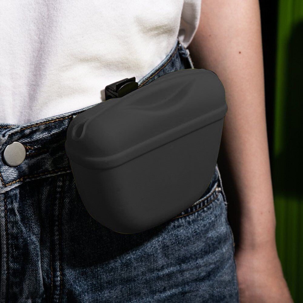 Silicone Dog Treat Bag with Magnetic Closure Portable Waist Pouch Pack with Clip Black