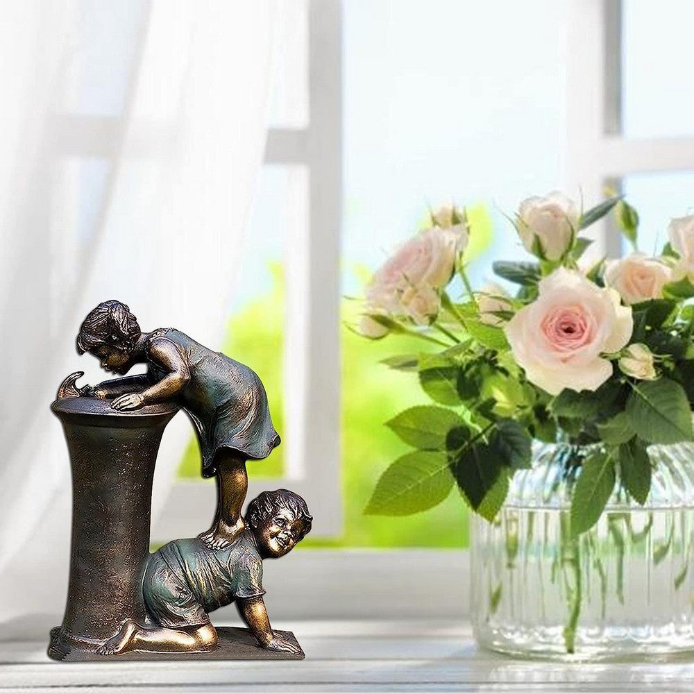 Mini Boy and Girl Garden Statue Figurine Outdoor Lawn Patio Ornament Home Decor Style 4