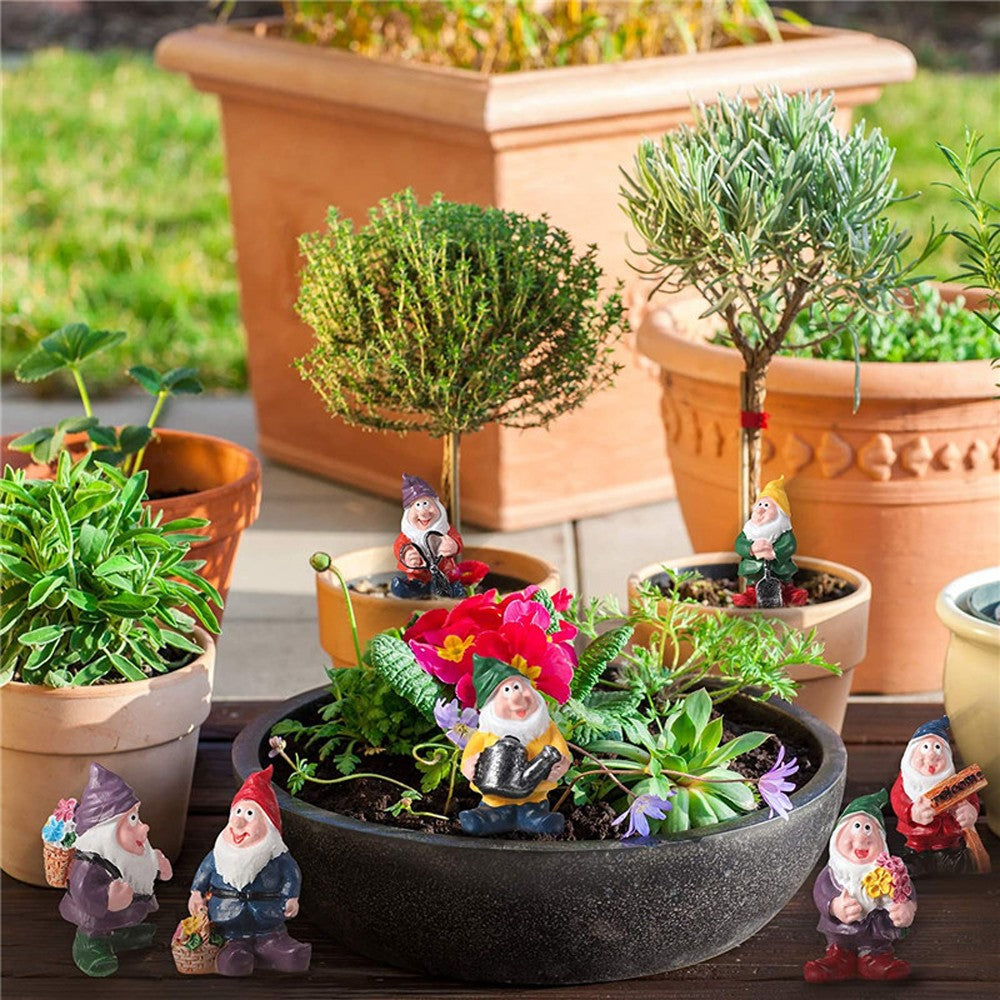 1 X 7-Piece Mini Gnome Statue Miniature Resin Statues Outdoor Garden Ornaments