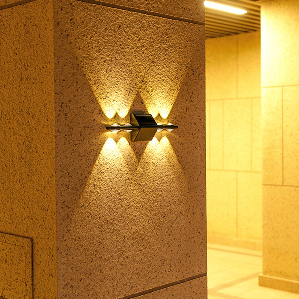 4Pcs Solar Wall Lights Up and Down Light Garden Fence Light Outdoor Decor Light - Warm Light