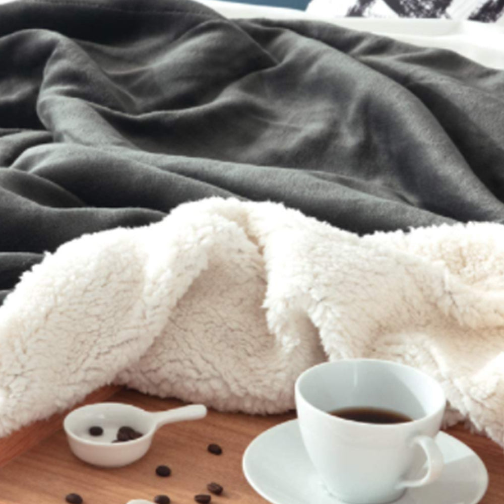 150x200cm Dark Grey Blanket Reversible Flannel Fleece Throw Blanket Winter Warm Blanket Home Decor for Bedroom