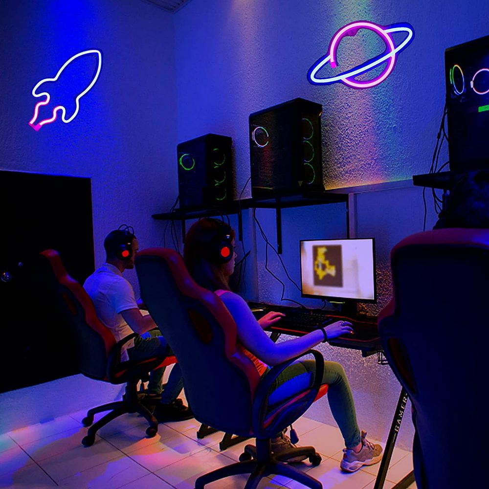2 X Rocket Shaped LED Neon Light Wall Hanging Lamp