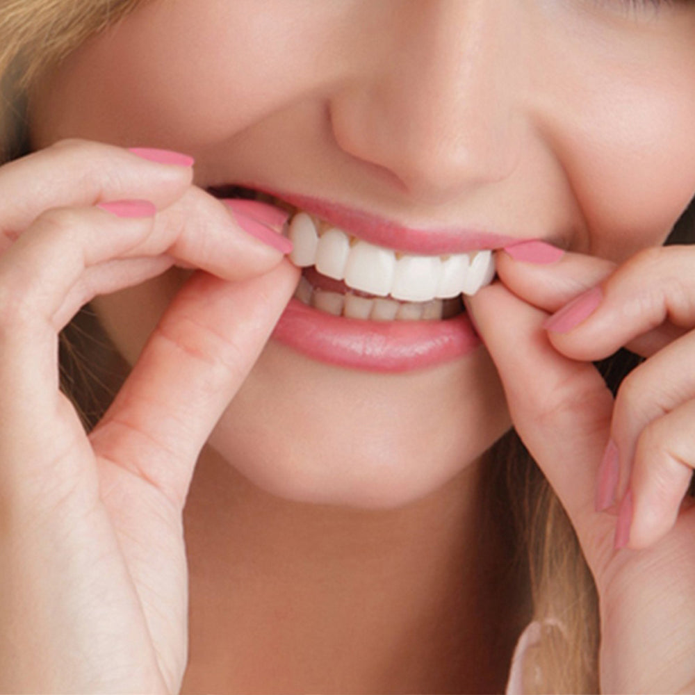 2 Pairs of Smile Fake Teeth Veneer Beauty Tools