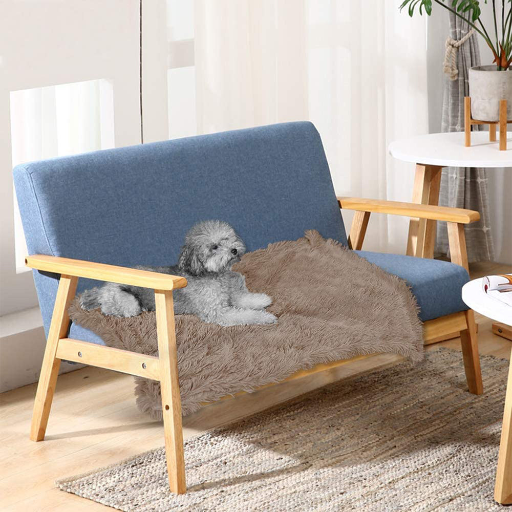 56 x 36cm Long Plush Pet Blanket Dog Cat Sleeping Bed Mat Cover Winter Warm Pet Blanket Khaki