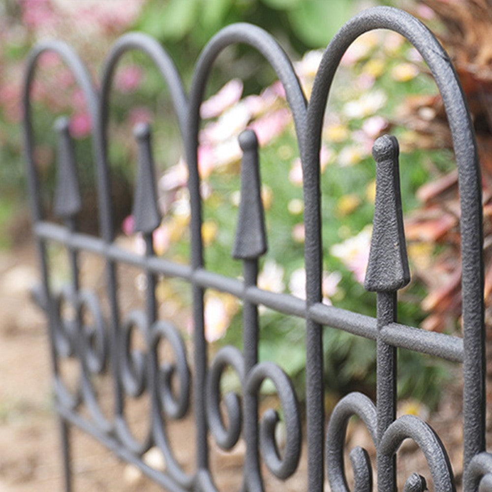 4Pcs Plastic Garden Picket Fence Landscape Flower Beds Borders Decor Black