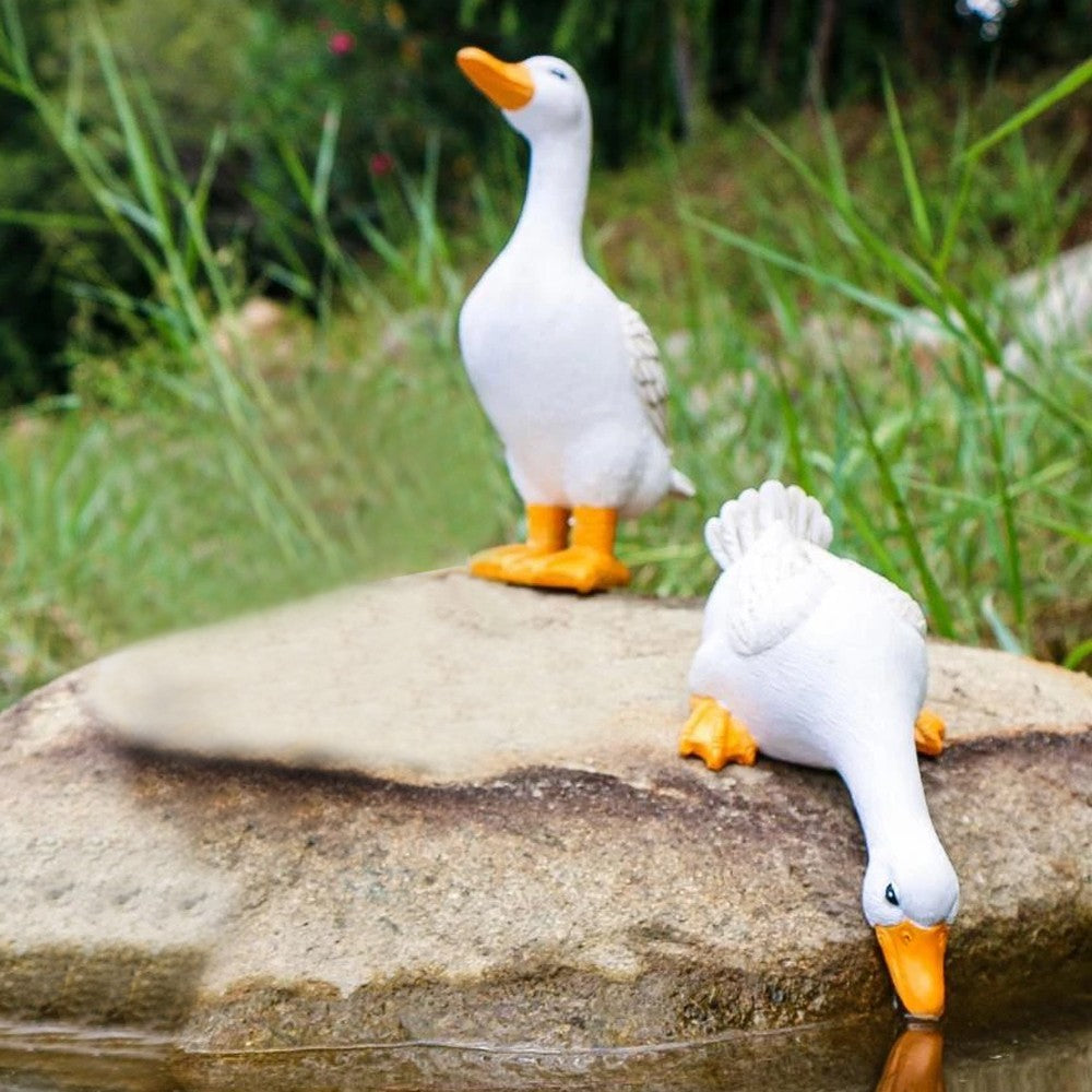 2Pcs Simulation White Duck Statue Garden Resin Statue Landscape Decoration