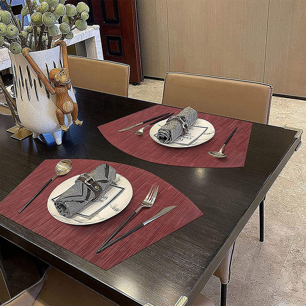 6Pcs Wedge Placemats and Centerpiece Round Mat Set for Dining Table Red
