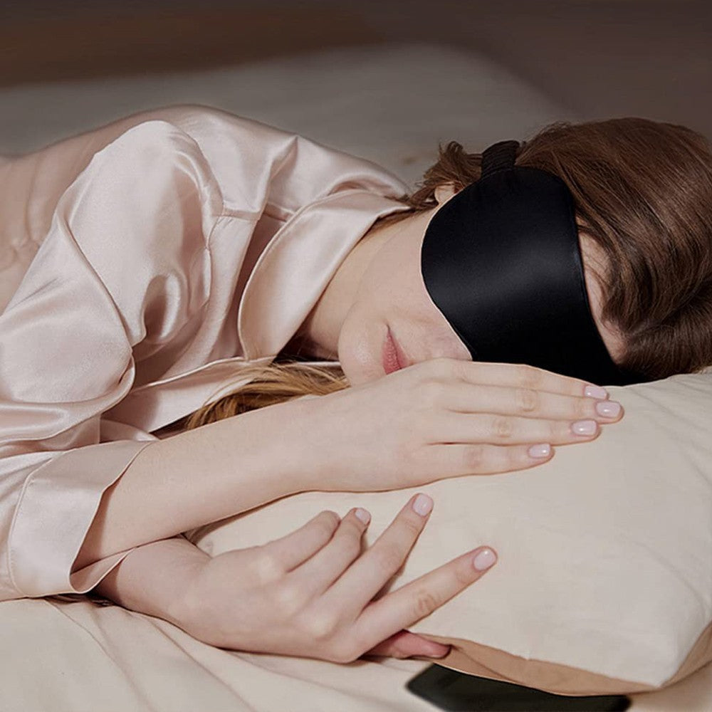 Adjustable Mulberry Silk Sleep Eye Mask Blindfold Travel Eye Mask with Bag Black