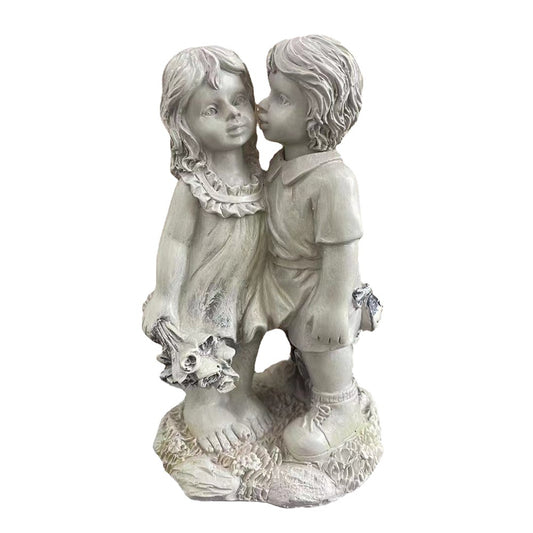 Couple Kissing Statue Garden Statue Yard Sculpture Outdoor Ornament Style 1