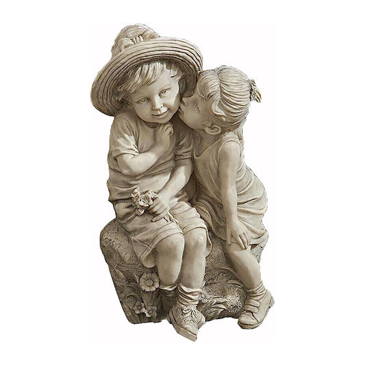 Couple Kissing Statue Garden Statue Yard Sculpture Outdoor Ornament Style 2