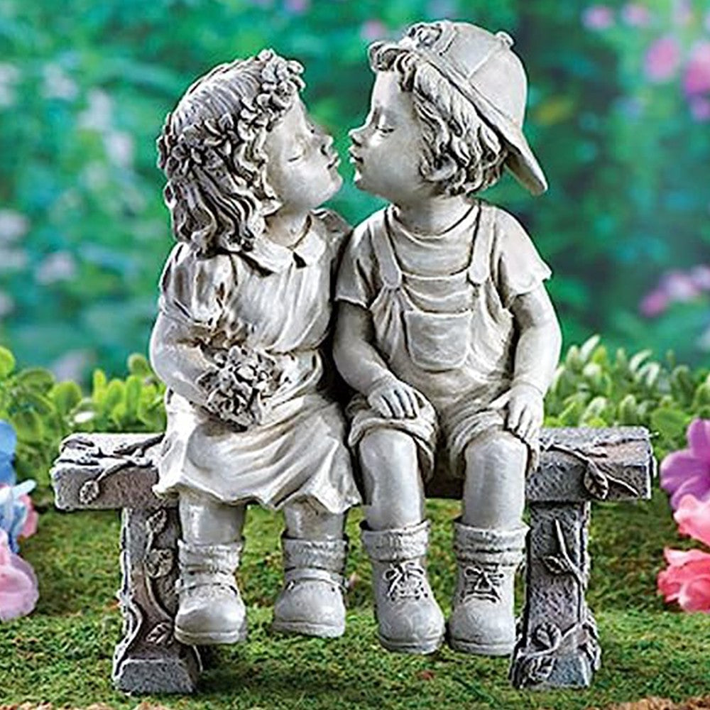 Couple Kissing Statue Garden Statue Yard Sculpture Outdoor Ornament Style 3