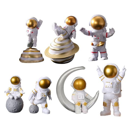 7-Piece Astronaut Figurine Miniature Spaceman Statue Sculpture Desktop Decor Ornament Gold