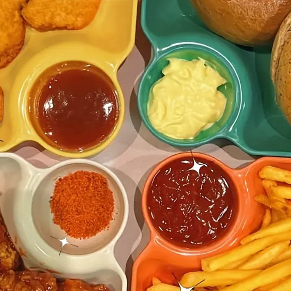 8Pcs Reusable Plastic Serving Platter Divided Snack Tray Dumpling Plate with Sauce Holder