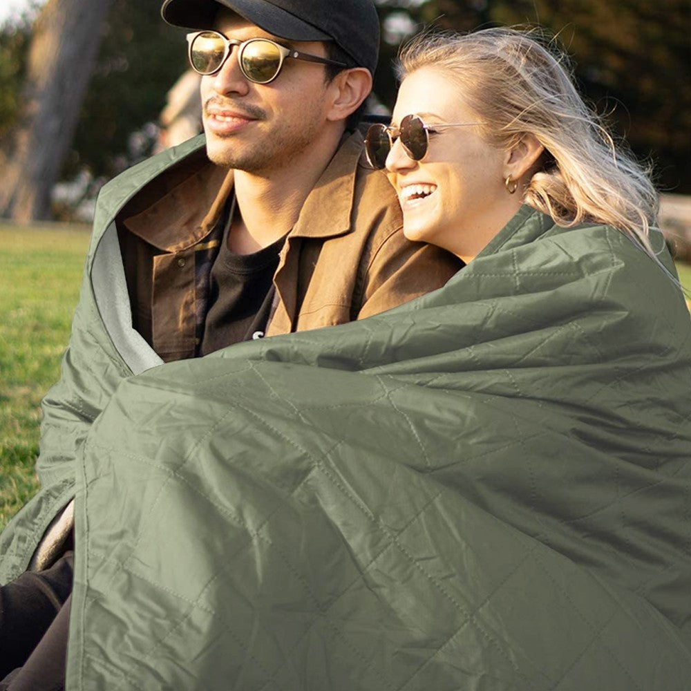 200x140cm Outdoor Waterproof Camping Blanket Polar Fleece Wind-resistant Blanket Army Green