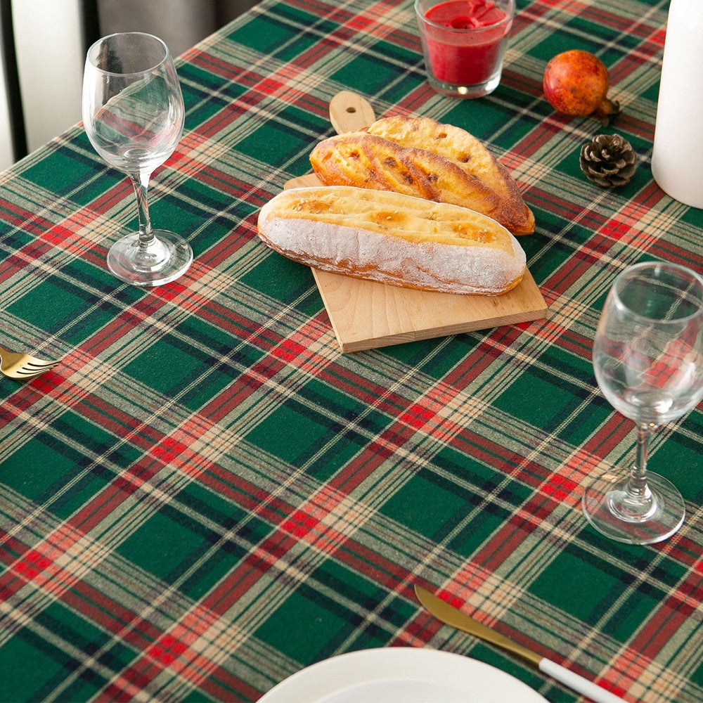 140x100cm Green Plaid Christmas Tablecloth Checkered Table Cloth for Rectangle Tables