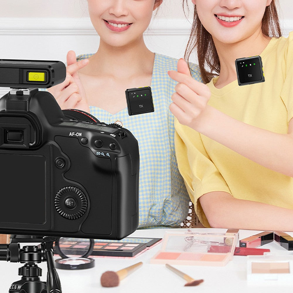 Wireless Lavalier Lapel Microphone for Interview Vlog Live Stream for Type-C Interface