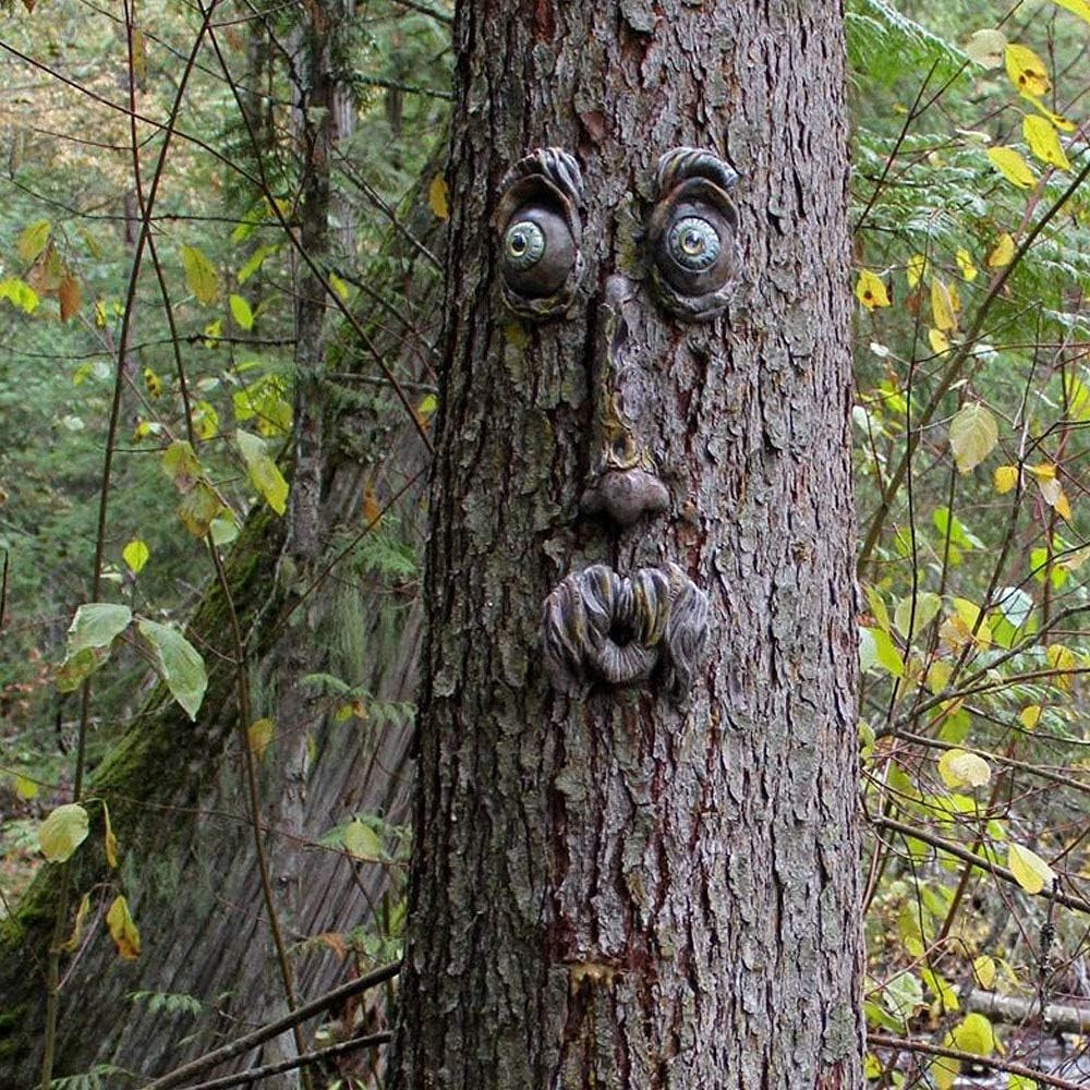 Tree Face Outdoor Statues Tree Hugger Bark Ghostface Decor Yard Art - Style C
