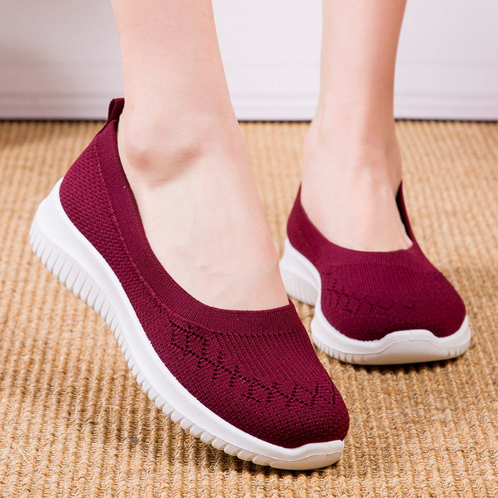 Women Flat Shoes Lightweight Breathable Round Toe Sneakers Walking Shoes Red