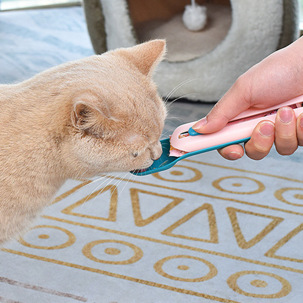 2X Wet Cat Treats Spoon Pet Snacks Feeding Spoon Lickable Cat Treat Squeezer
