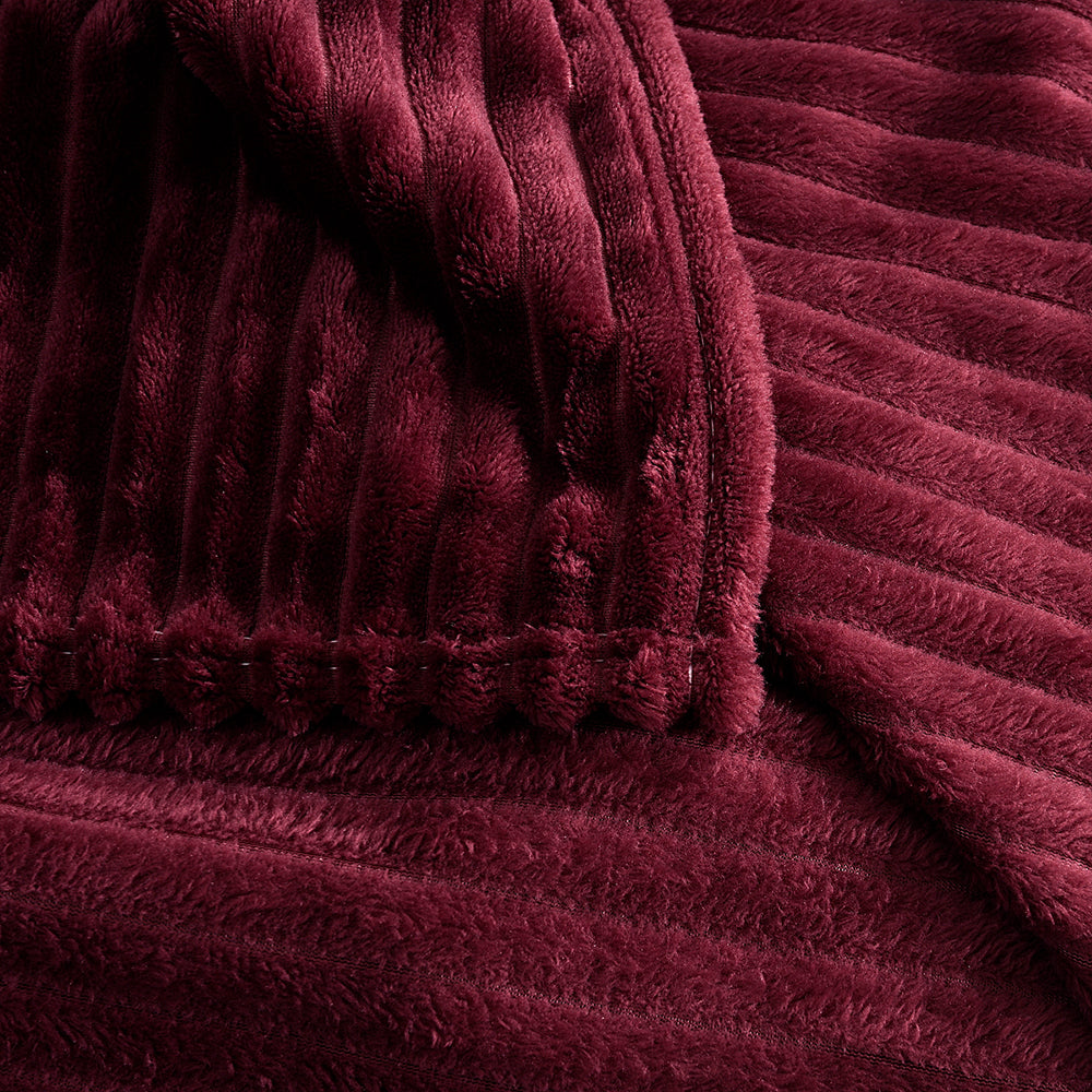 150x200cm Flannel Throw Blanket Bed Throws Blanket Sofa Blanket Red