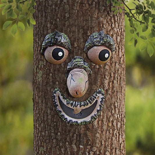 1X Tree Face Decor Tree Hugger Sculpture