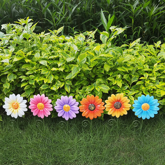 6Pcs Flower Shaped Garden Statues Metal Sculptures