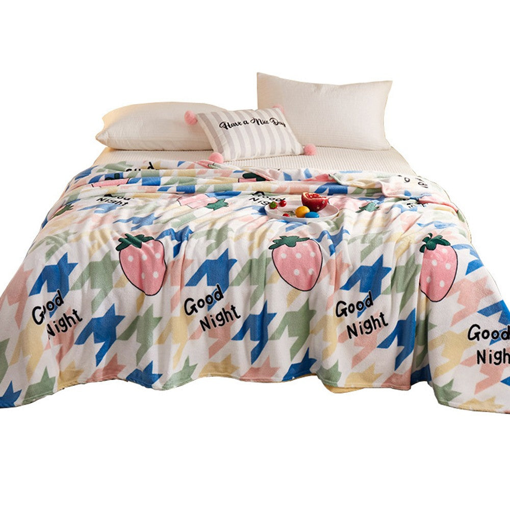 180x200cm Printed Flannel Throw Blanket Soft Sofa Blanket Strawberry Style