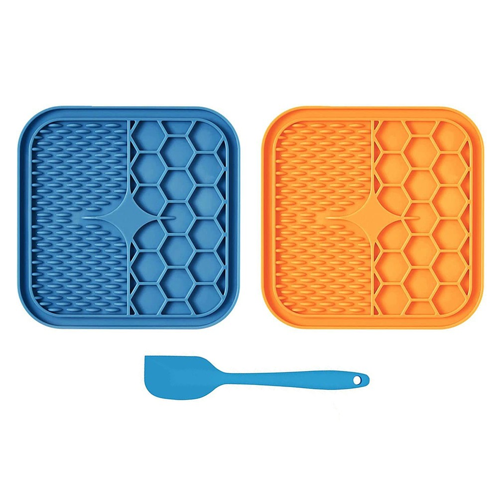 2Pcs Silicone Dog Licking Mat with Suction Cups Pet Slow Feeder Pad with Spatula
