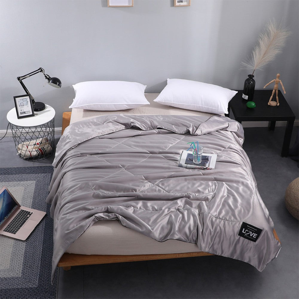 180x220cm Summer Cooling Blanket Cool Quilt for Hot Sleepers Grey
