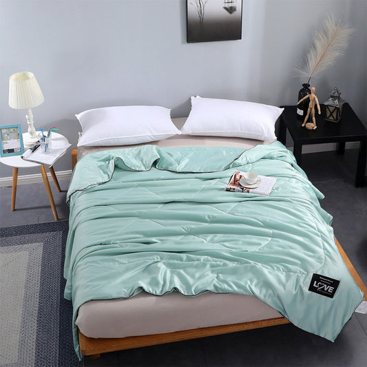 200x230cm Summer Cooling Blanket Cool Quilt for Hot Sleepers Sky Blue