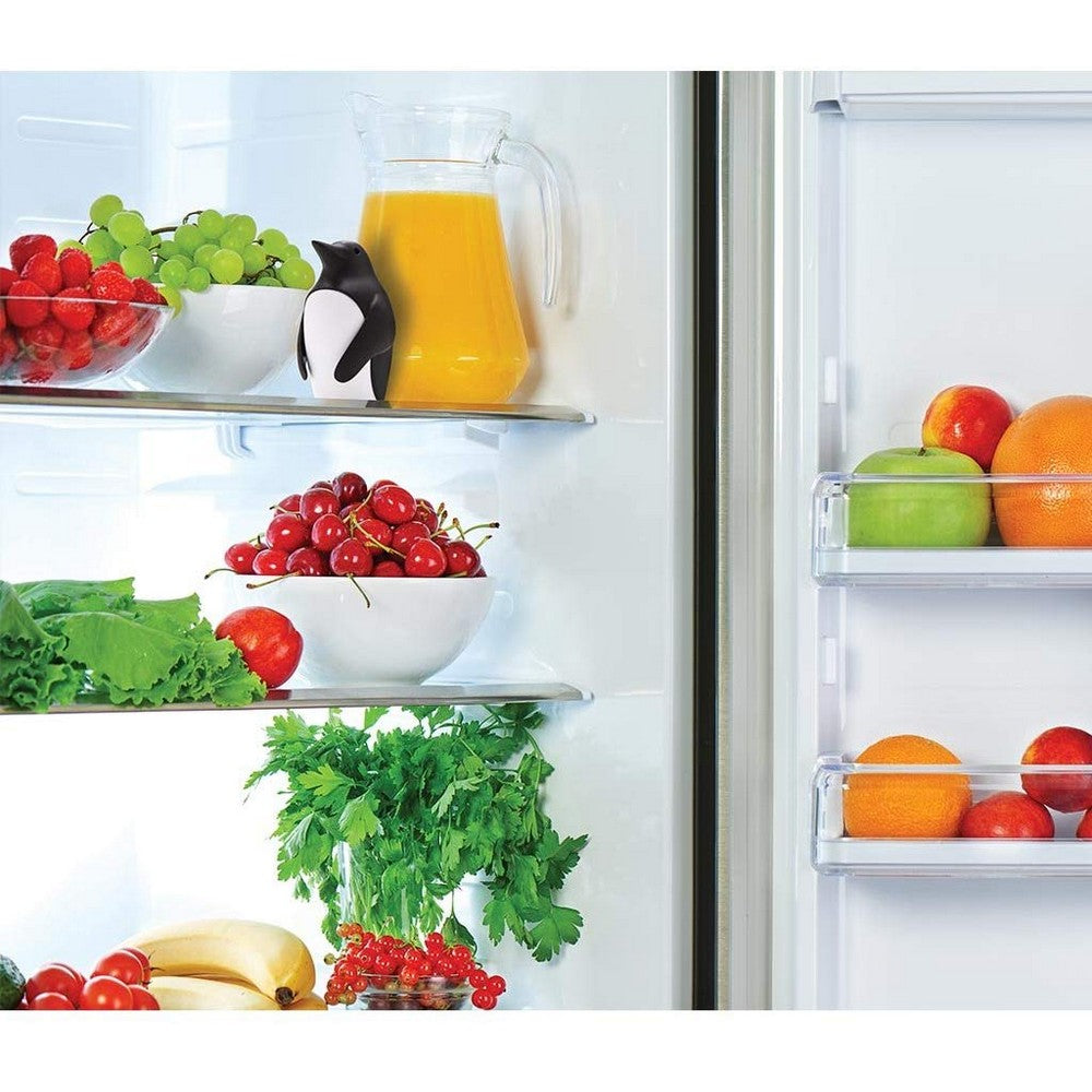 2 X Cute Penguin Design Reusable Refrigerator Deodorizers Remover Cases